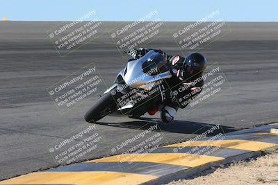 media/Nov-12-2023-SoCal Trackdays (Sun) [[5d1fba4e7d]]/Bowl (930am)/